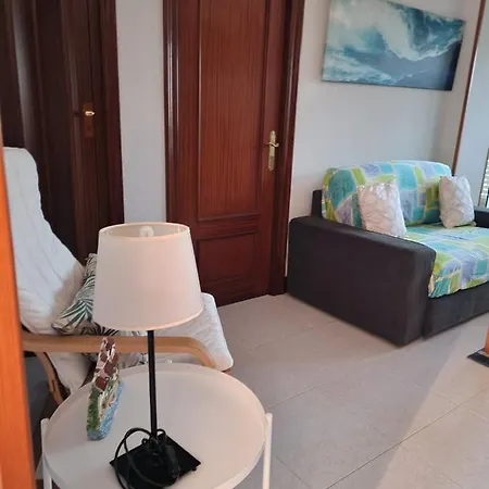 아파트 Apartamento En La Playa 라레도