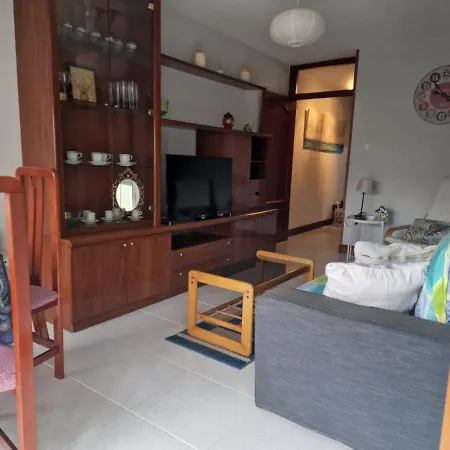 Apartamento En La Playa 라레도